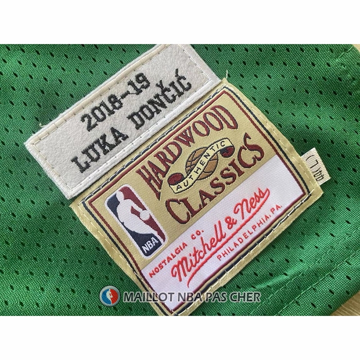 Maillot Dallas Mavericks Luka Doncic NO 77 Mitchell & Ness 2018-19 Vert